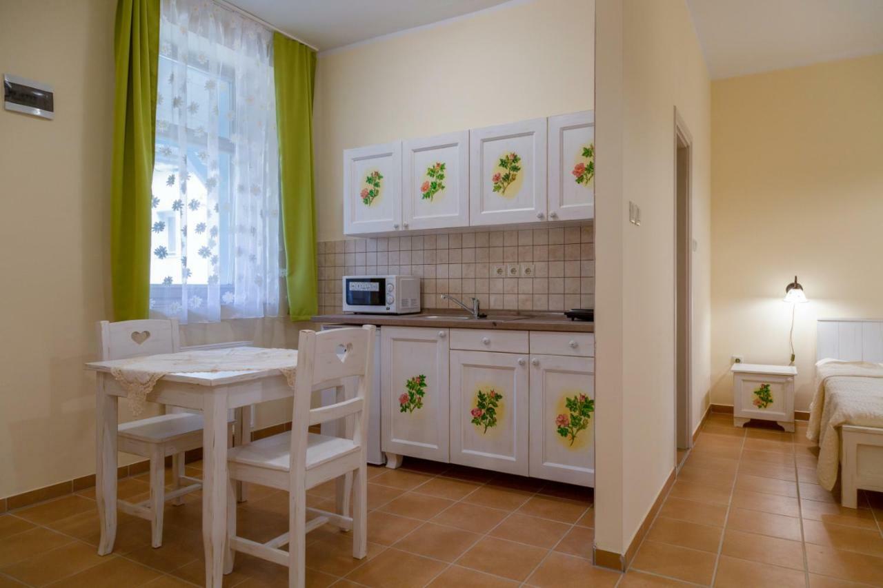 Balzsam Apartmanhaz Harkany Exterior photo