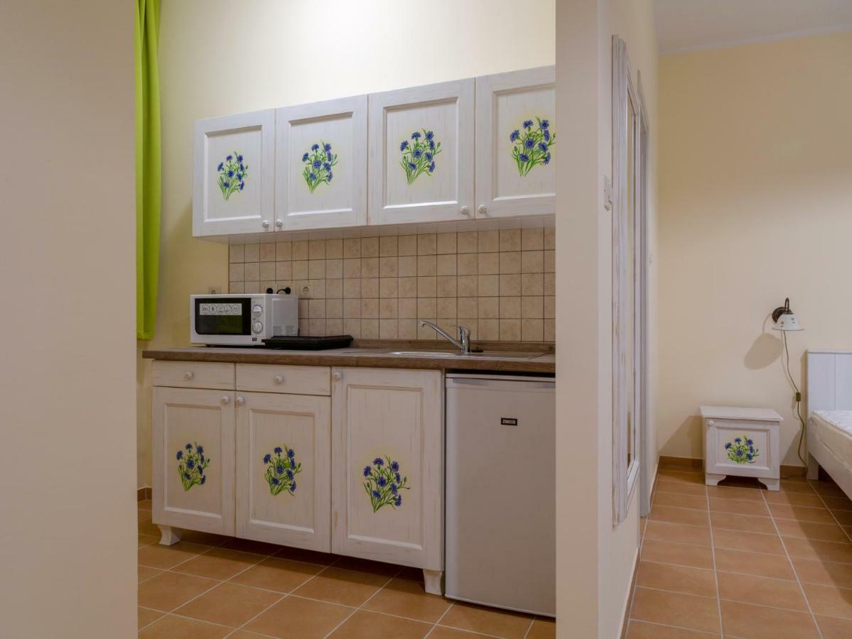 Balzsam Apartmanhaz Harkany Exterior photo